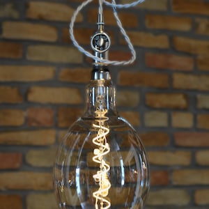 Edison Bulb Grand LED - BT Shape - Pendant Bulb - Huge Bulb - Edison Bulb - Bulbrite Bulb - Nostalgic Spiral Filament