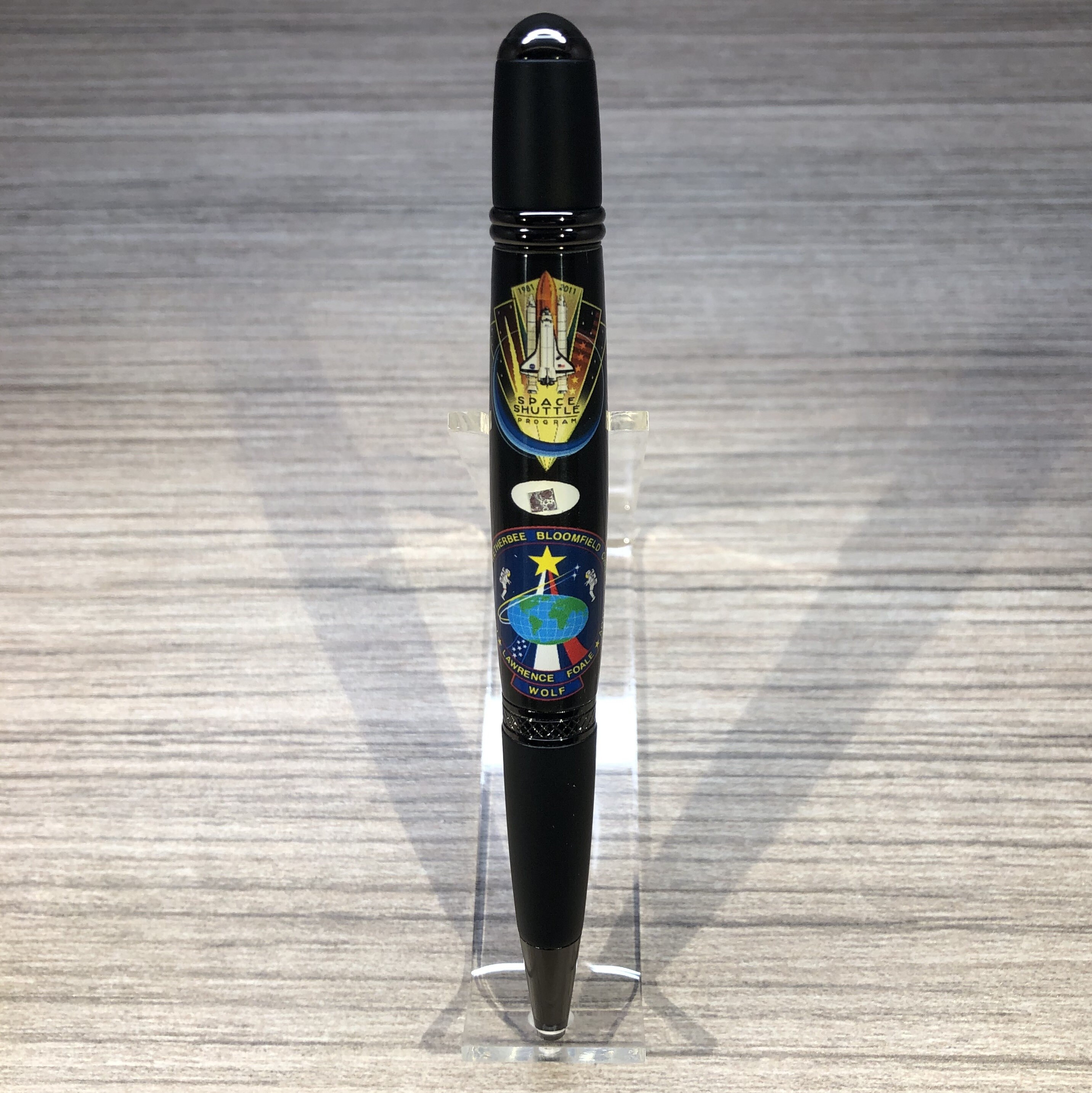 Space Shuttle Atlantis Space Flown Embedded Insulating Blanket Relicpen ...