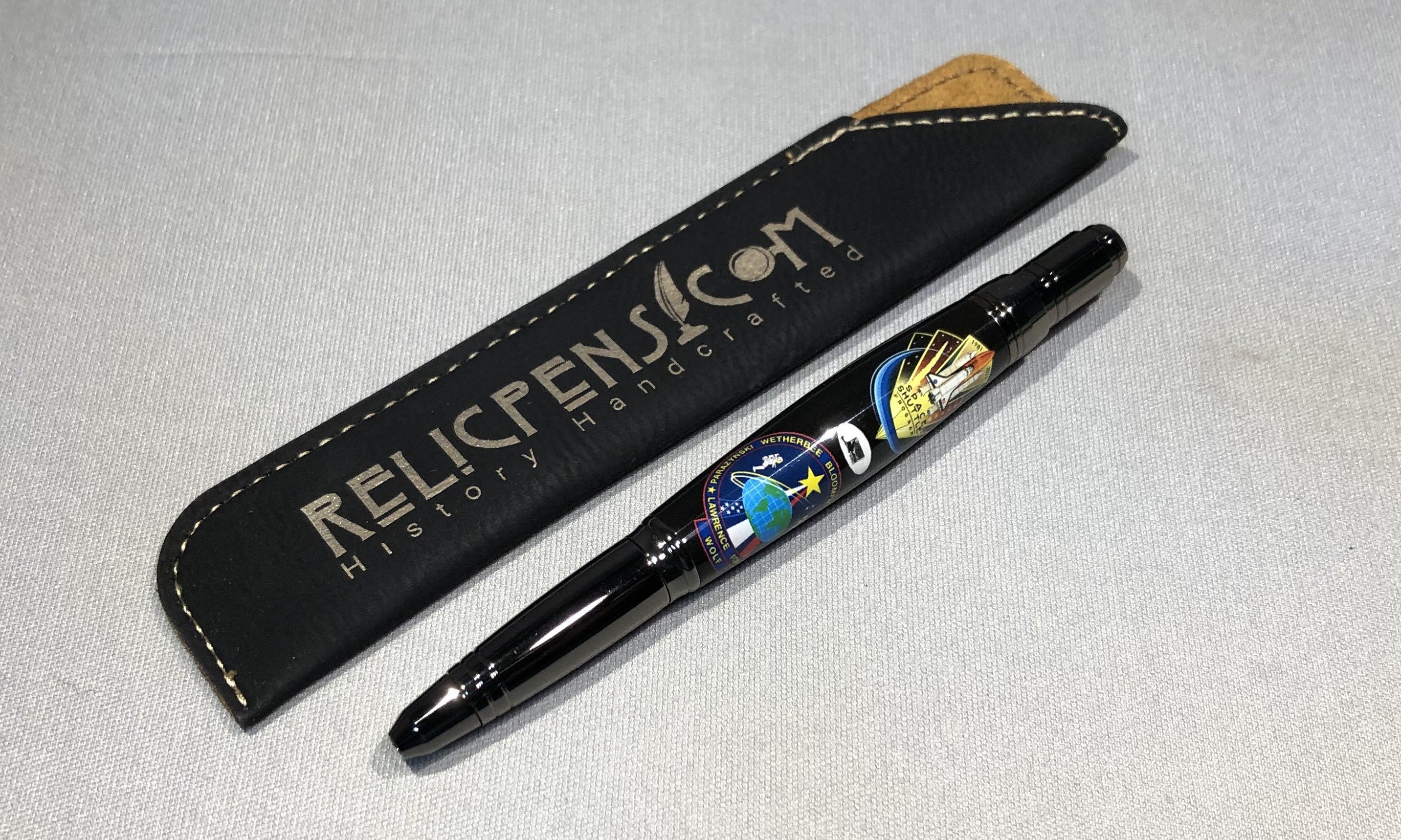 Space Shuttle Atlantis Space Flown Embedded Insulating Blanket Relicpen ...