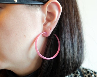Vintage Bubblegum Pink Open Hoop Earrings / Pierced Enamel Metal Hoops / Retro 80s 90s / Jewelry Jewellery Accessories