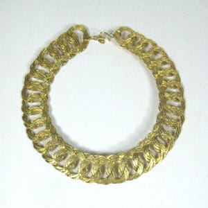Vintage Gold Tone Textured Chain Link Necklace 18 Inch Collar Festival Statement