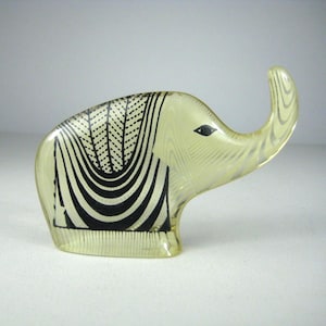Abraham Palatnik Lucite Elephant Op Art Black White Figurine Sculpture Small 4in