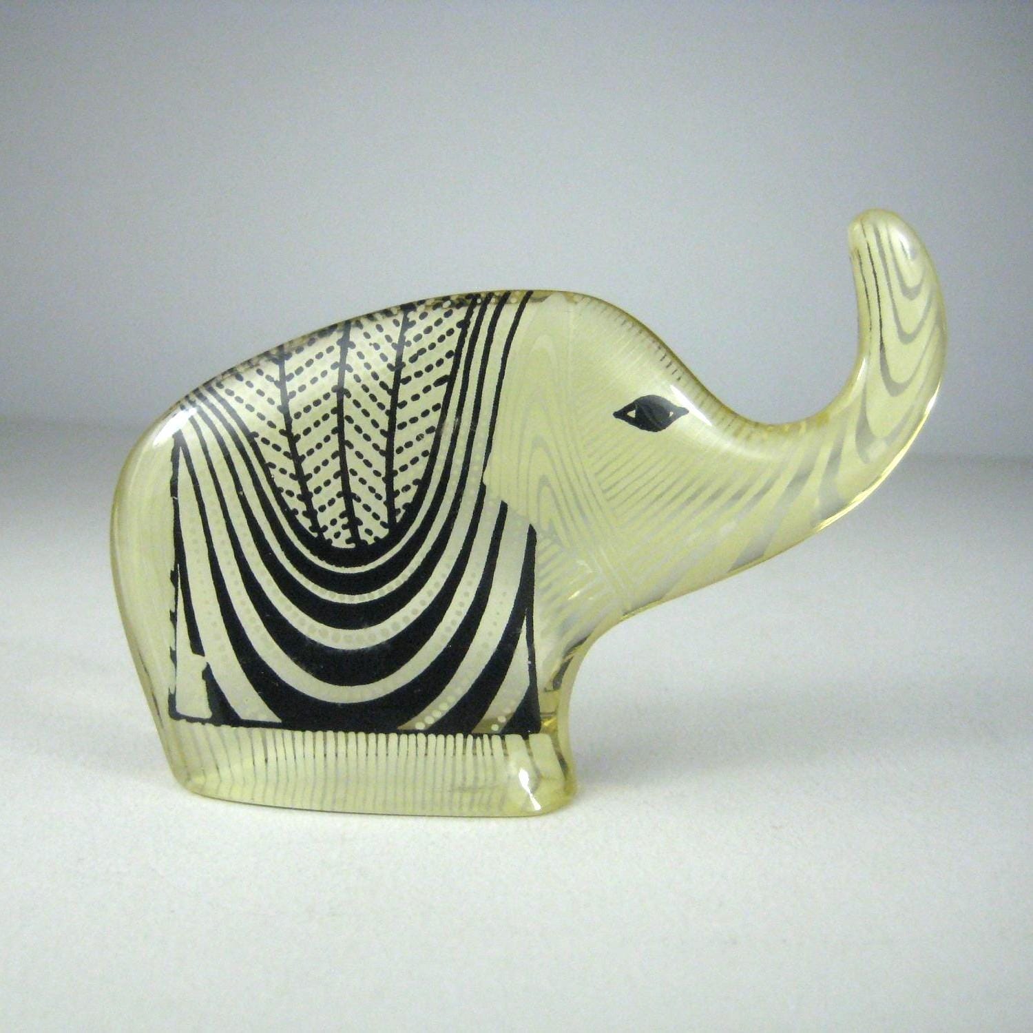 Abraham Palatnik Lucite Elephant Op Art Black White Figurine