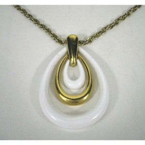Crown Trifari Necklace Pendant 27 In Goldtone Chain Vintage Mid Century Modern