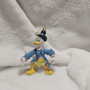 Donald Duck ornament