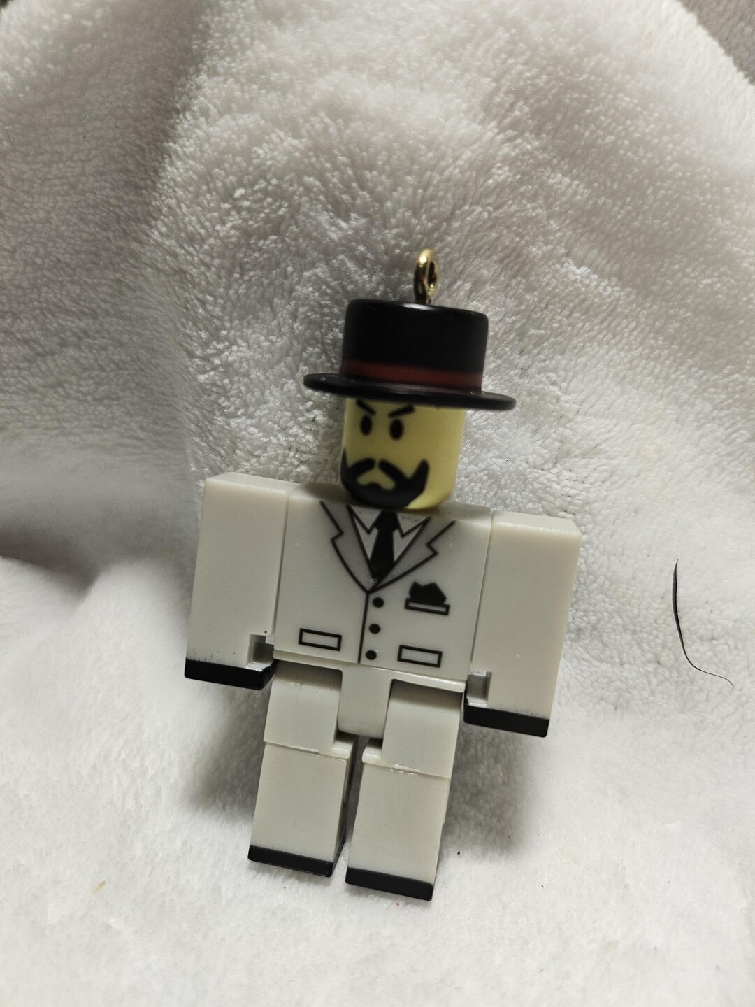Roblox Guy With Suit and Hat Ornament - Etsy