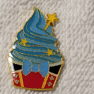 Disney ice cream  Disney Needle Minder