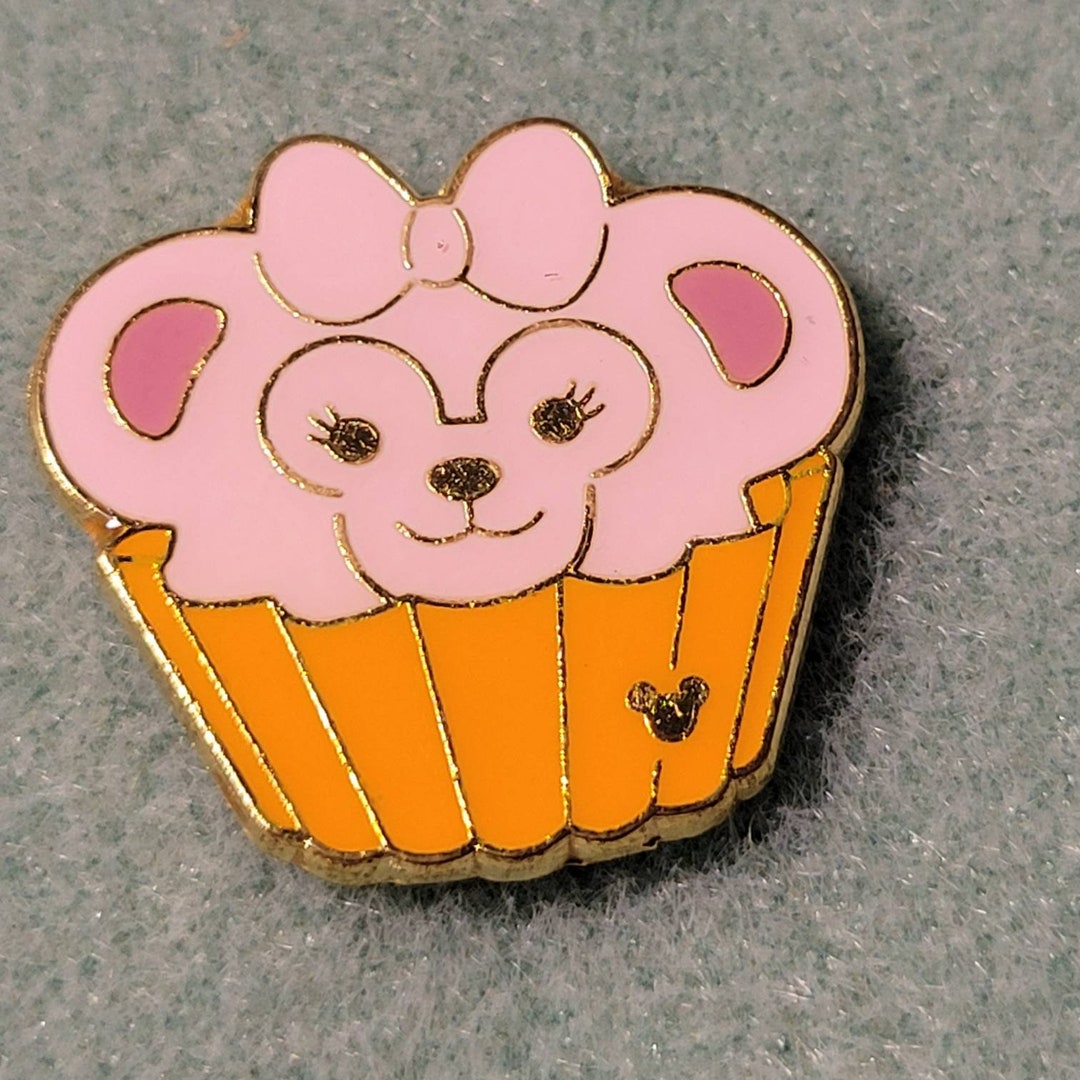 Shelly Mae Duffy Bear Disney Needle Minder - Etsy