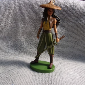 Raya from "Raya and the Last Dragon" ornament    *****Free Shipping*****