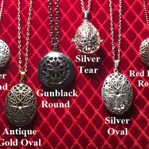 Essential Oil Diffuser Necklaces 