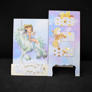 Carte pop up pour naissance baptême au motif chambre et commode 3D licorne sur papier imprimé