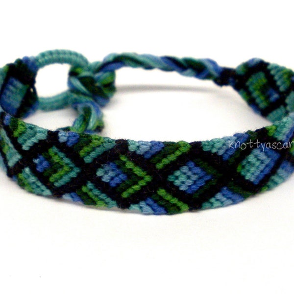 Blue-Teal-Green Gradient Friendship Bracelet