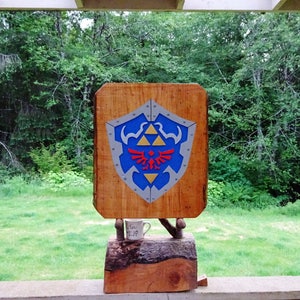 Legend of Zelda HYLIAN SHIELD, fantasy adventure game sign. Hand carved routed painted 3D Triforce emblem with raised steel rivets sos494 image 4