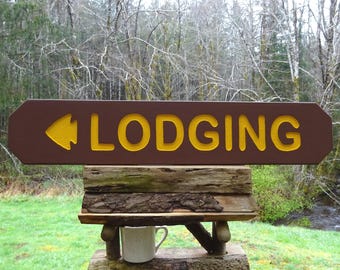 Hand Carved Lodging with Arrow Sign - National Park Style Sign - Rustic Wood Camping Cabin Trail Marker SP313