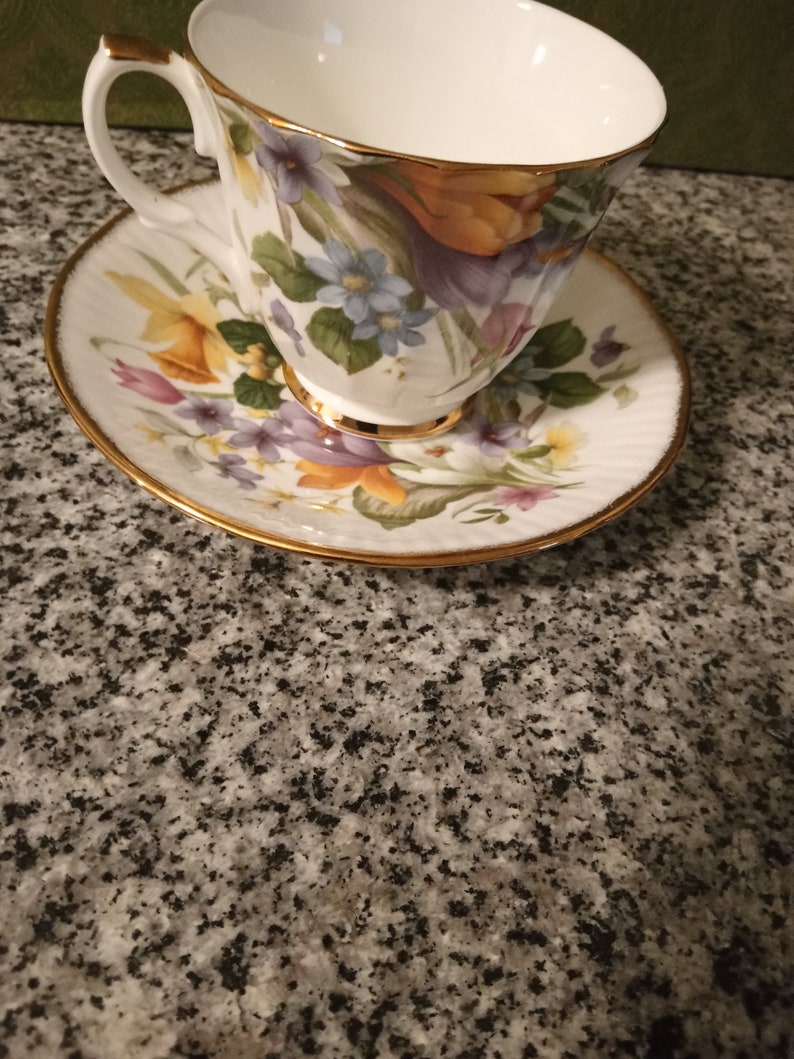 Churchill Brand Queen Fine Bone China Tea Cup Set, Made in England Etsy