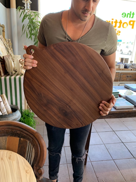 Wagner Round Wood Serving/Cutting Board with Long Handle