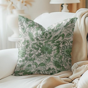 Indian block print floral Kelly green decorative pillow, Emerald green and beige floral Pillow