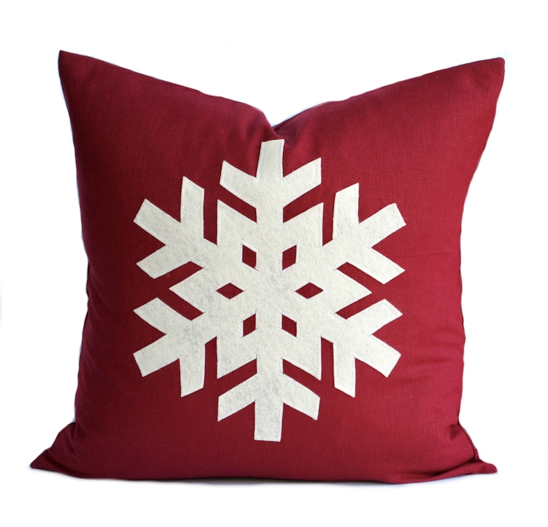 One Snowflake Christmas Pillow Cover 20x20 Holiday Pillow Etsy 20x20 Pillow Cover Christmas