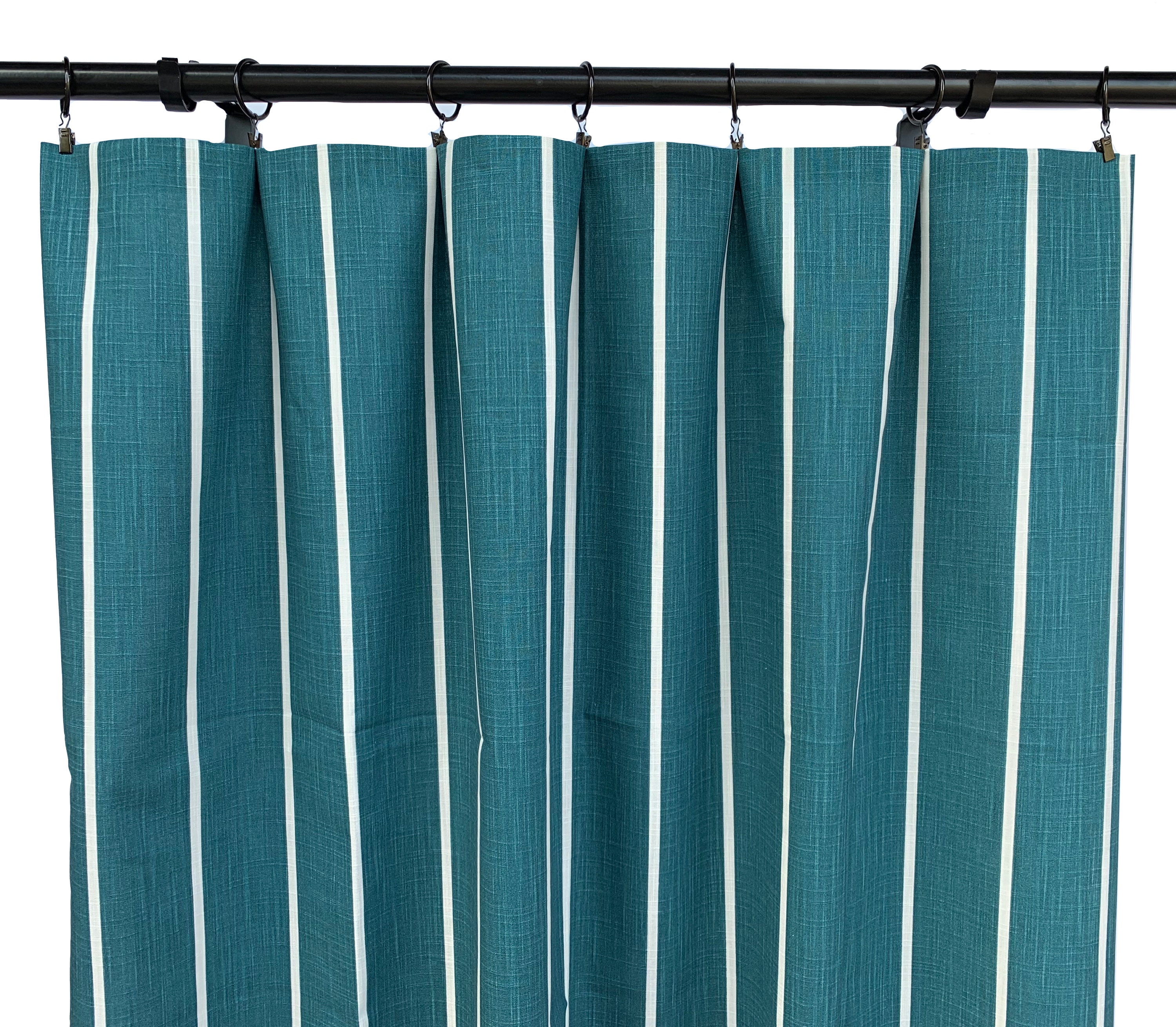 2 curtain panels