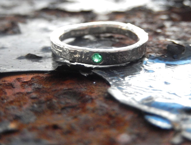 Recycled Sterling Silver Natural Emerald Ring, sterling silver emerald textured ring image 2