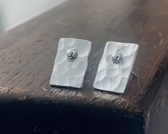 Silver stud earrings,silver earrings,silver 925 earrings,sterling silver earrings,small silver earrings,studs,little rectangle stud earring