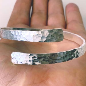 Silberarmband, Silberarmreif, Silberarmreif, Silberschmuck, Silberschmuck aus Sterlingsilber
