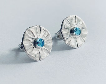 Silver topaz Stud Earrings,silver topaz studs,textured topaz stud earrings, hammered sterling silver topaz earrings handmade,topaz earrings