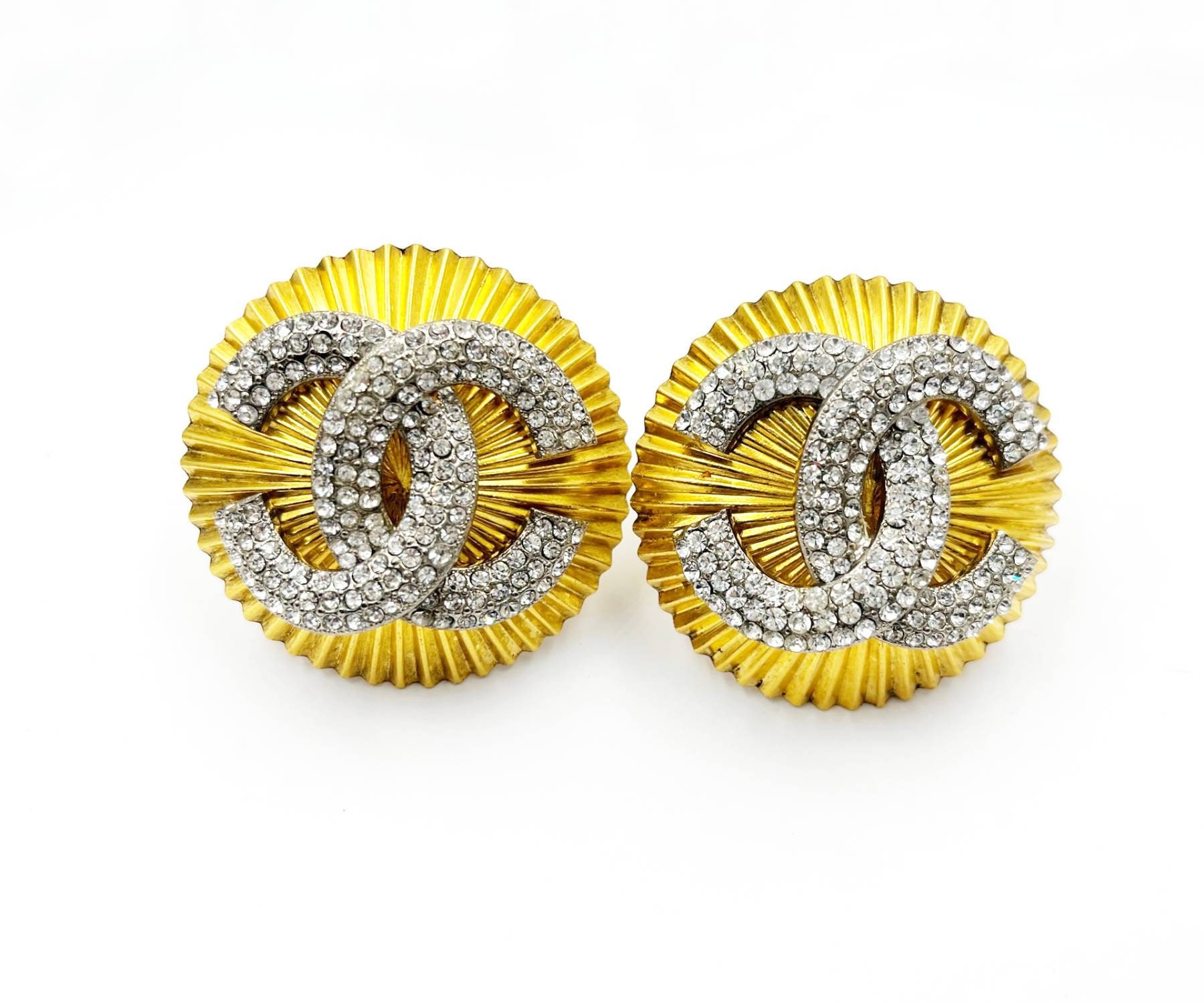 Chanel Super Rare Vintage Gold Plated Round Silver CC Crystal - Etsy Finland