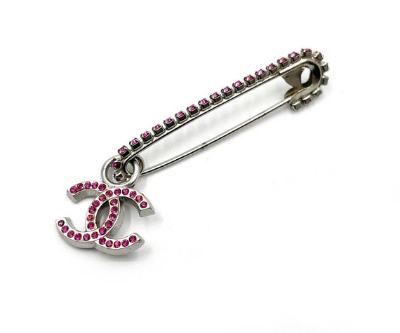 Chanel Silver CC Fuchsia Crystal Safety Pin - image 3