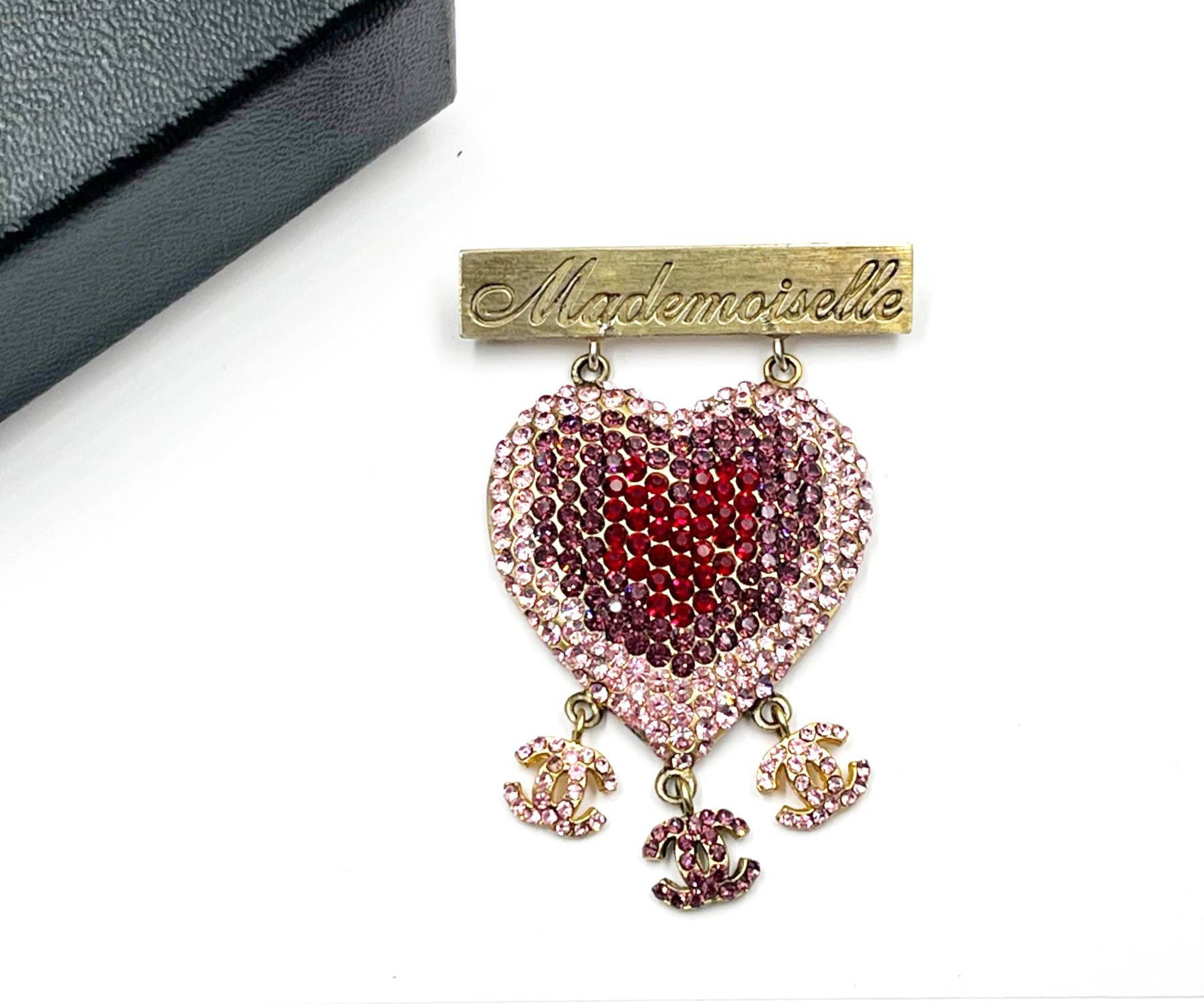 Chanel Vintage Rare Gold Plated Mademoiselle Pink Heart CC 