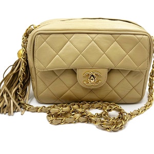 Chanel Vintage Beige Caviar Classic Quilted Flap Camera Case Bag