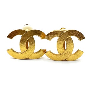 Chanel Gold Plated Gold Matte Texture Clip on Earrings