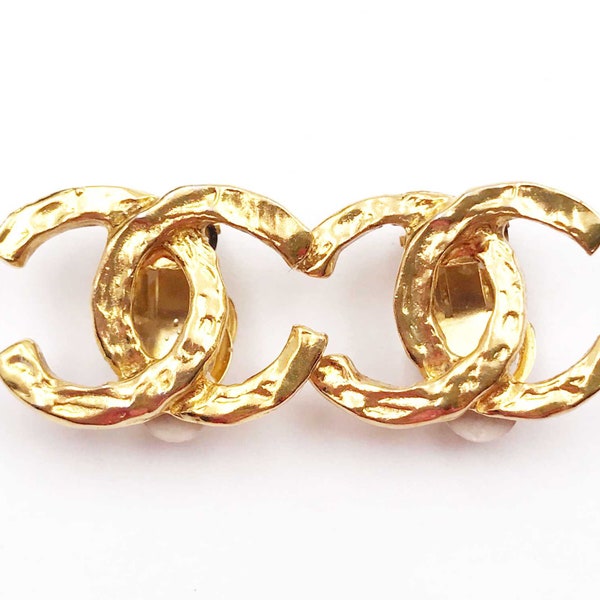 Chanel Vintage Gold Plated Hammered Texture CC Clip on Earrings