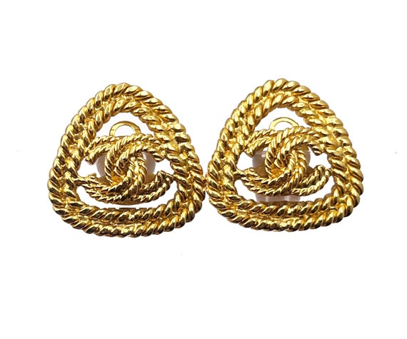 Chanel Vintage Gold Plated CC Rope Triangle Clip on Earrings -  Denmark