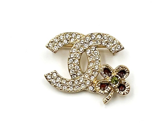 Chanel Small Gold CC Crystal Red Corner Flower Small Brooch 