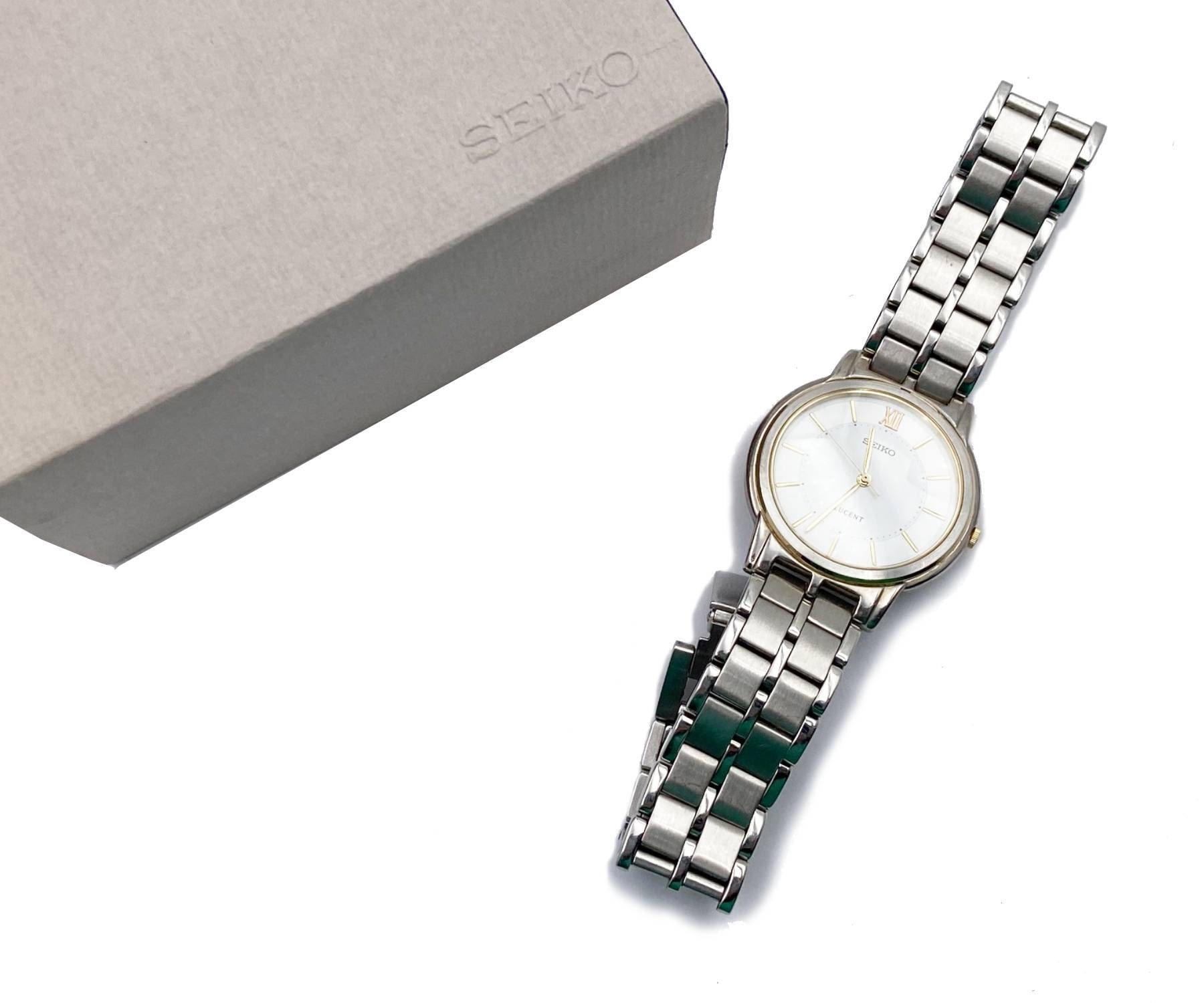 Seiko Lucent Unisex Quartz 2 Tone Watch 5E21-6E90 - Etsy