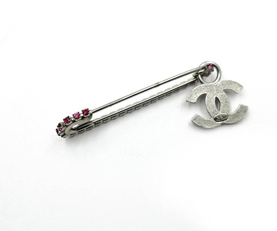 Chanel Silver CC Fuchsia Crystal Safety Pin - image 2