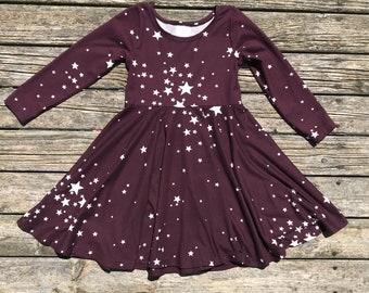 Twirly Dress ~ Size 4 ~ Burgundy and Stars ~ Twirl Dress ~ Girls Dress ~ School Dress ~ Play Dress ~ Birthday Dress