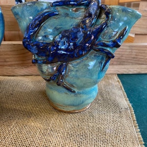 Blue crab vase