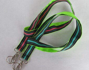 Reversible Preppy Stripes Lanyard Keychains for Women, Cool Lanyards for Keys, Id Badge Holder Necklace Lanyards, Cute Lanyards for Badges