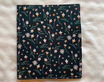 Dark green floral organizer