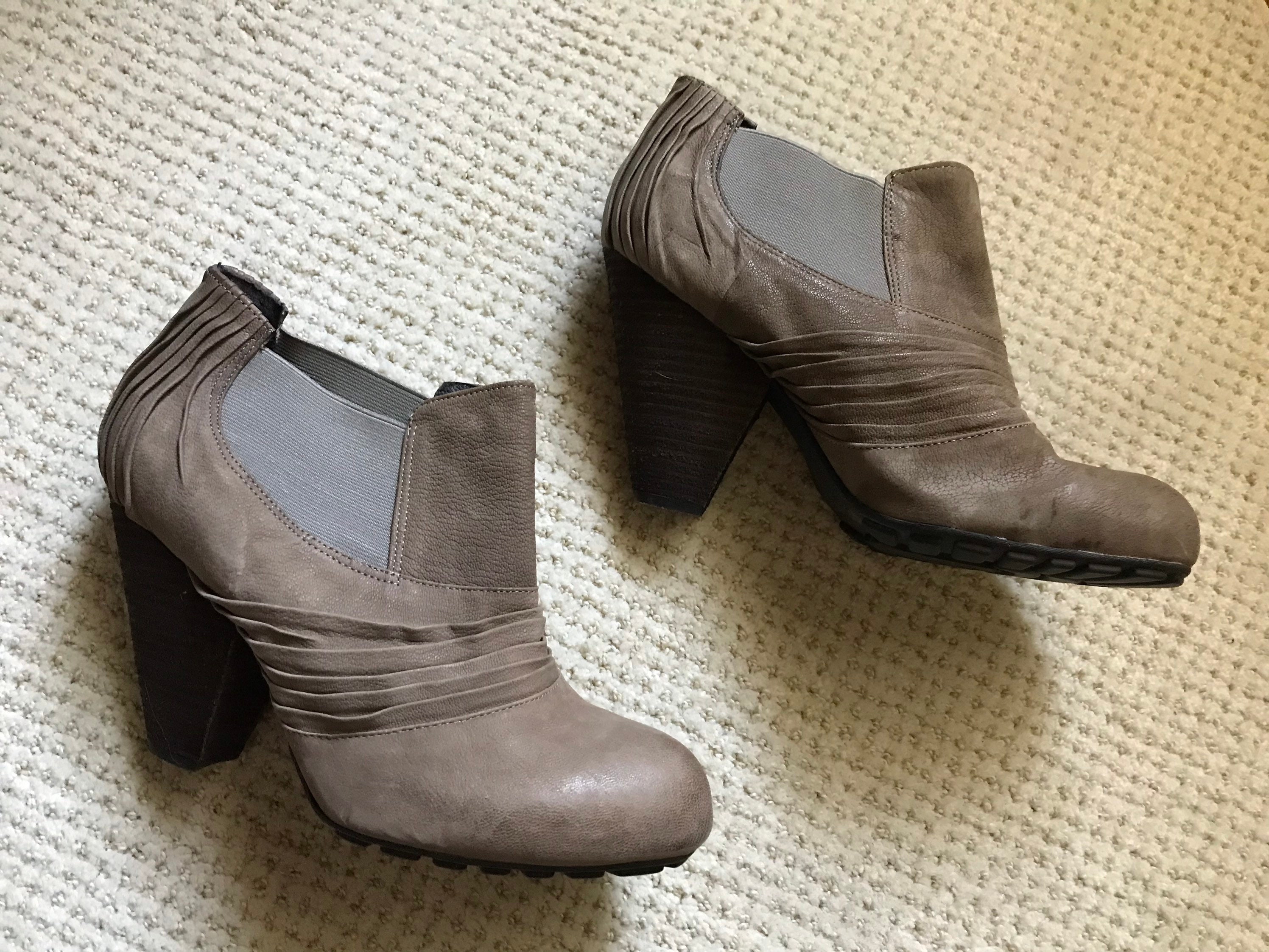 Vince camuto deals pevista bootie