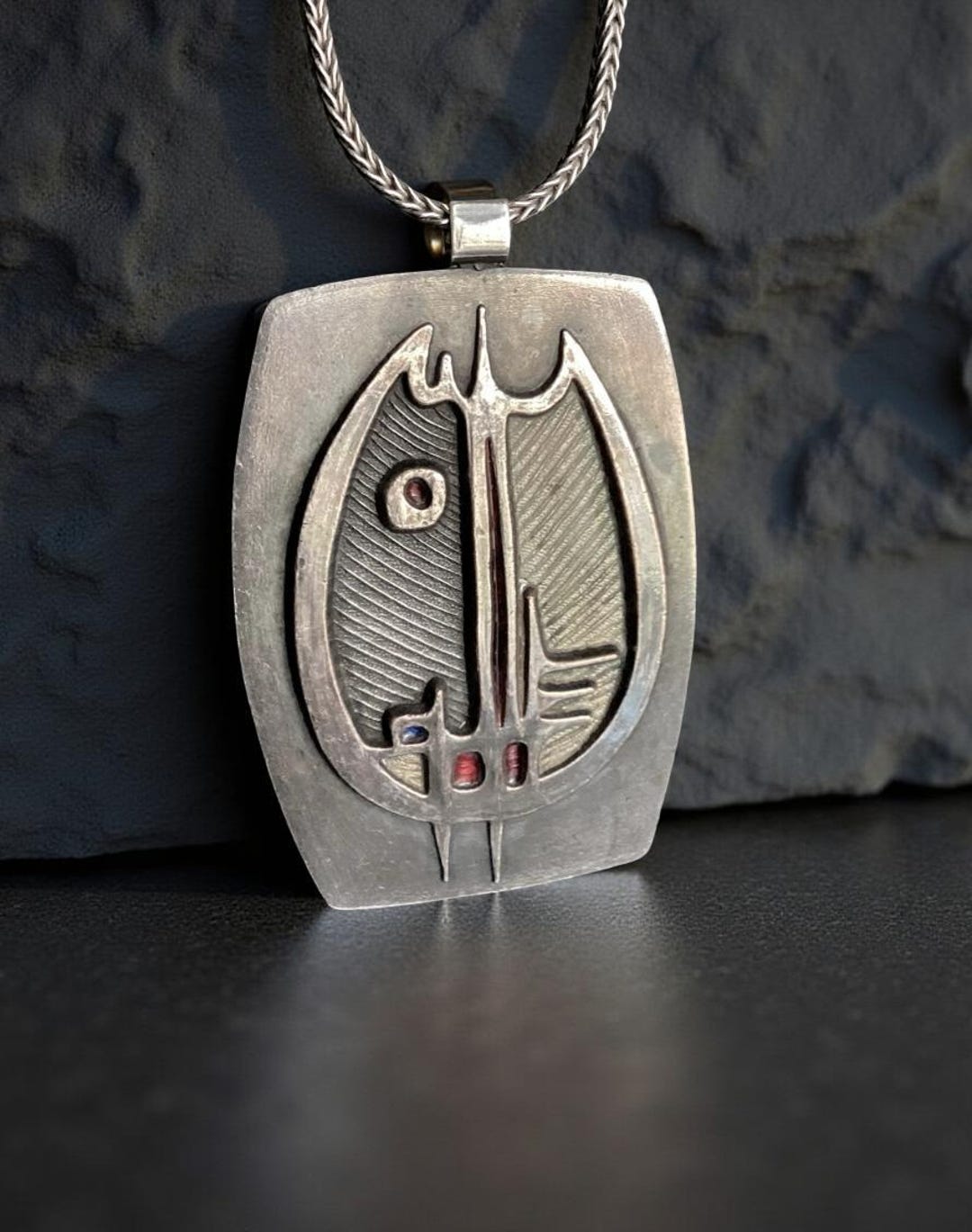 Collier Pendentif Vintage Sylvestre De Passillé Québec - Résine Noir Violet - Marque MAYA