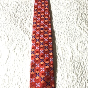 Vintage TED BAKER London Silk Tie Modern Design