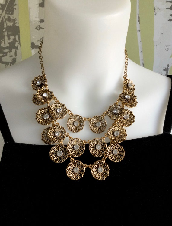 Vintage Gold Floral Necklace Set w/ Clear Rhinest… - image 2