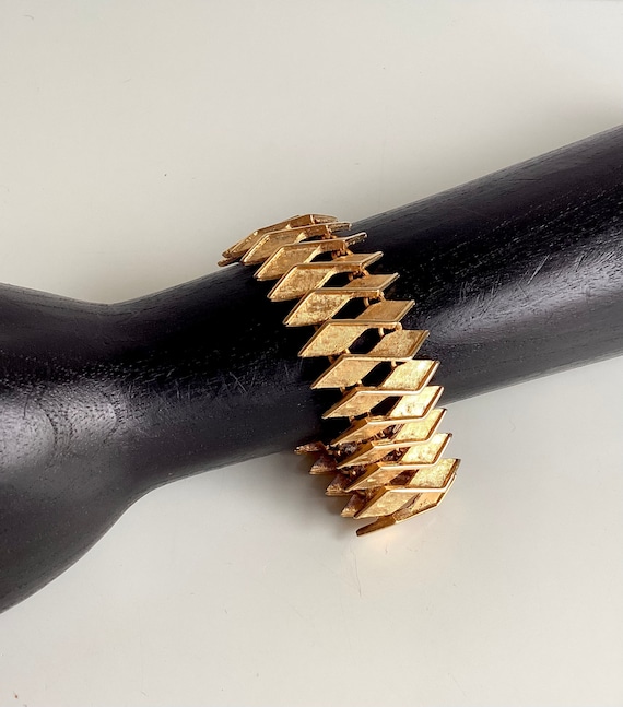 MCM Coro Pegasus Link Bracelet Brushed Gold Signed - image 1