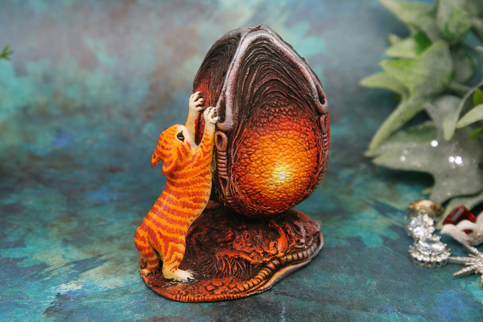 Cat Scratcher Xenomorph Egg Cocon Alien Movie HR Giger Etsy