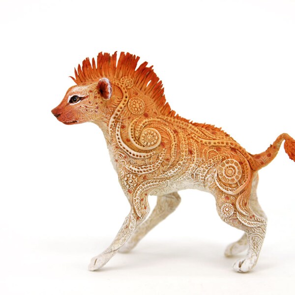 Sun Hyena Warg Figurine Fantasy Skulpture Guardian Spirit Amulet Shamanic Native Africa animals