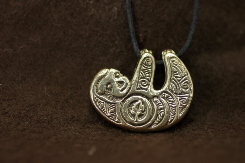 Sloth bronze pendant necklace Etsy