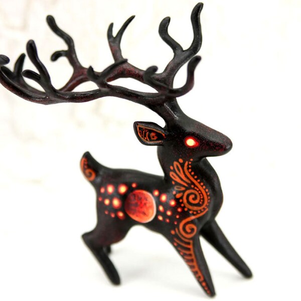 Deer Totem Figurine Sculpture, Animal figurine